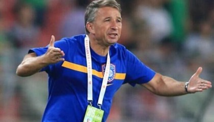 bsports必一- 蒙扎升班马奇迹保级，老板贝卢斯科尼发贺电  